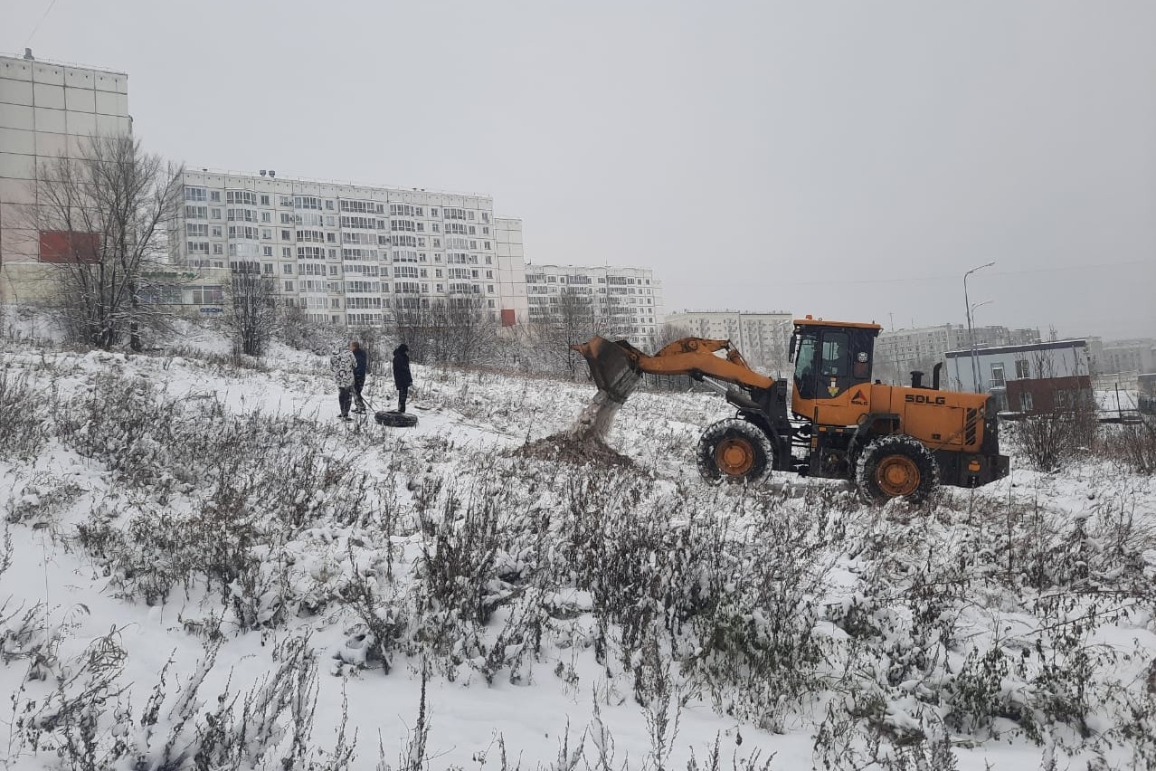 ГИБДД вновь начала засыпать детские горки