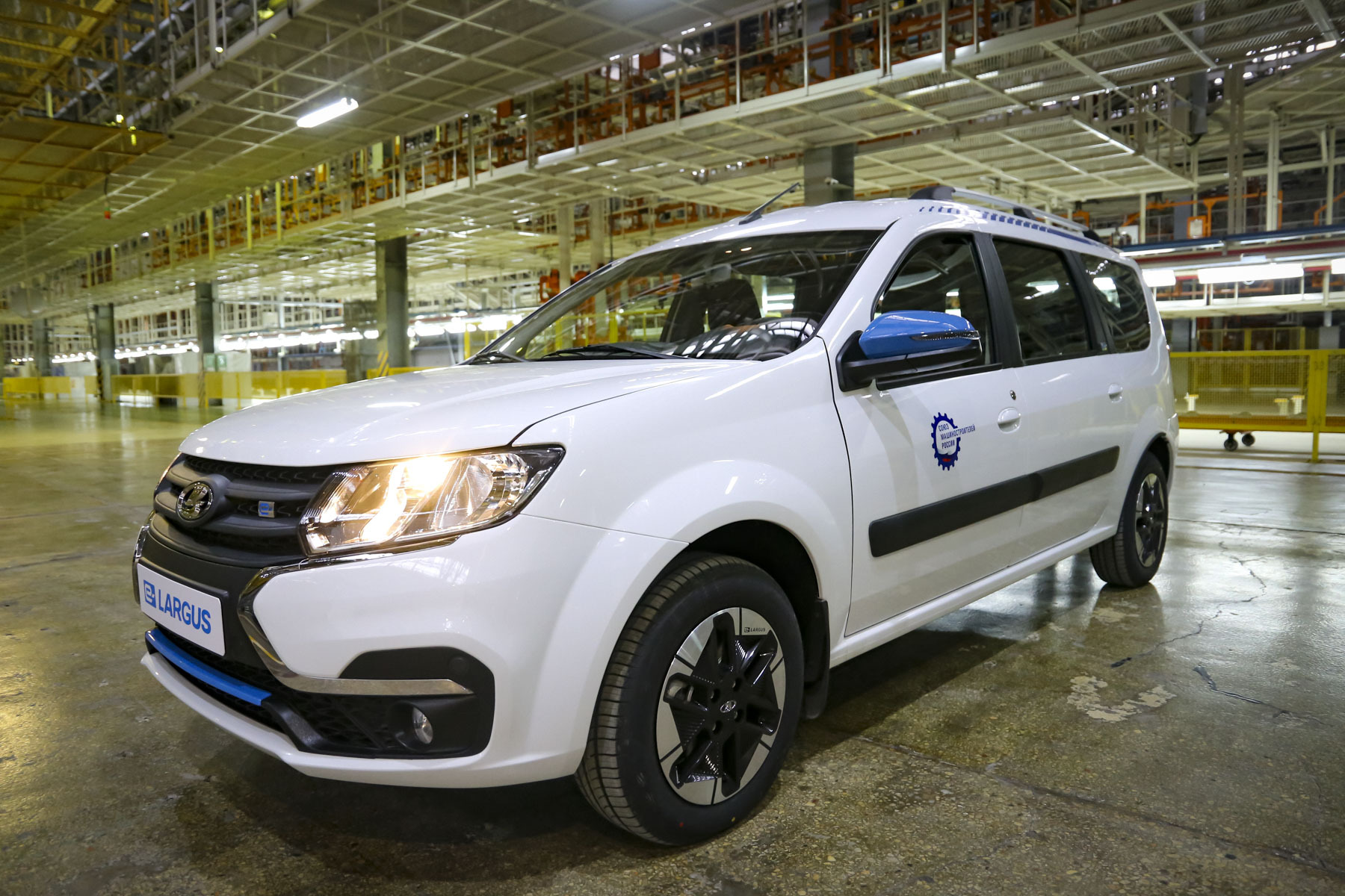 На ижевском заводе Lada начали собирать опытную партию электромобилей